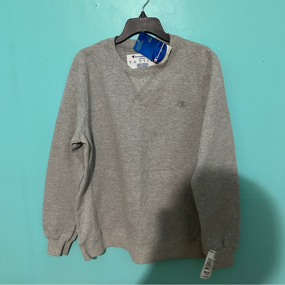 NWT Champion sweatshirt size medium